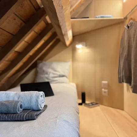 Hostel Les Briques *